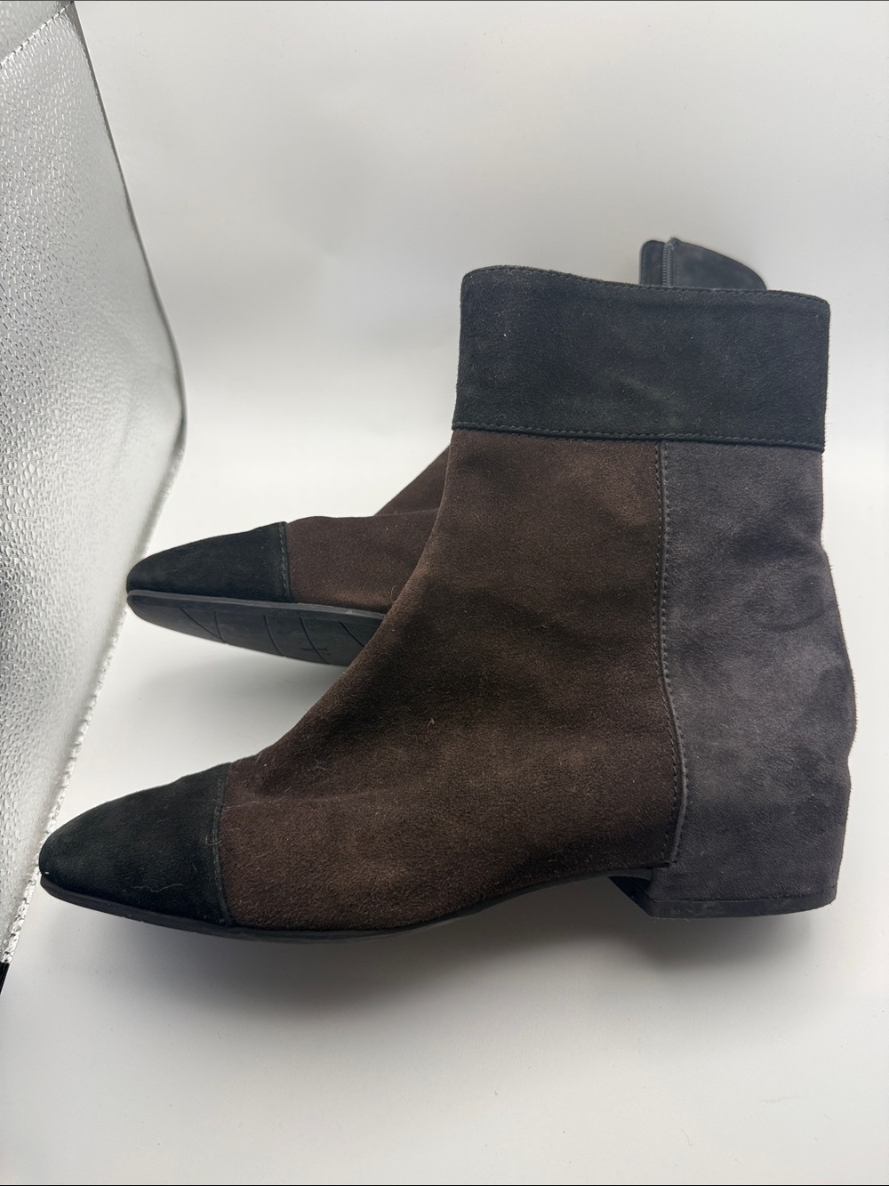 EUC Aquatalia Calissa Suede Color Block Heel Ankle Boot Brown, Black, & Gray 7